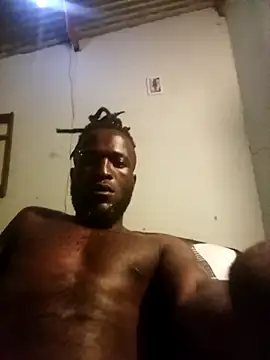 Snapshot of buchoo14 chatting on 02/11/26, 01:10 buchoo14 online show from 02/11/26, 01:10