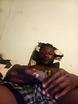 Snapshot of buchoo14 chatting on 02/14/26, 07:10 buchoo14 online show from 02/14/26, 07:10