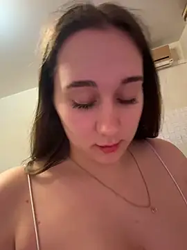 Mia Nixxx online show from 03/01/26, 05:26