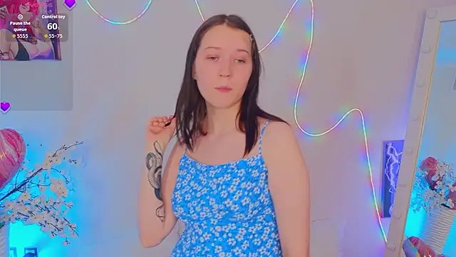 Snapshot of MmollyMay chatting on 02/11/26, 10:09 MmollyMay online show from 02/11/26, 10:09