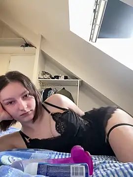 Mis-Elisa96 online show from 04/26/26, 01:42