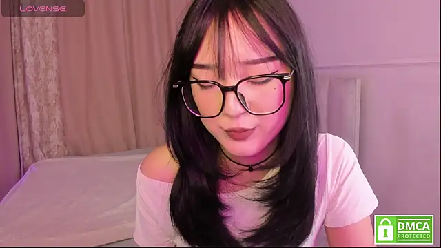 Snapshot of ariyastar chatting on 02/21/26, 01:23 ariyastar online show from 02/21/26, 01:23