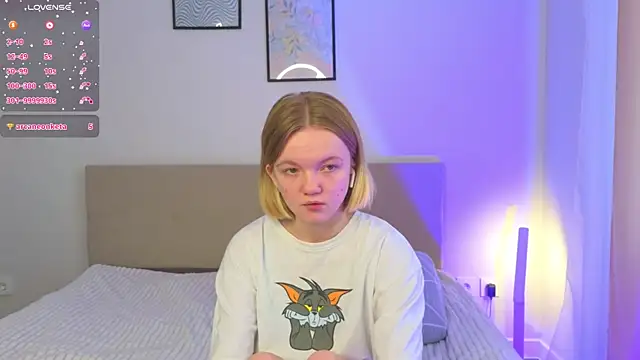 Snapshot of StellaBunny chatting on 02/22/26, 05:19 StellaBunny online show from 02/22/26, 05:19