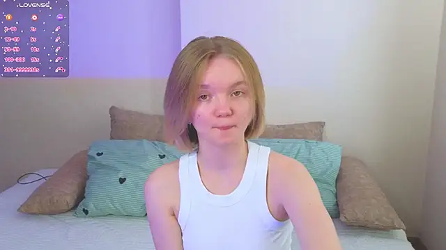 Snapshot of StellaBunny chatting on 02/26/26, 11:31 StellaBunny online show from 02/26/26, 11:31