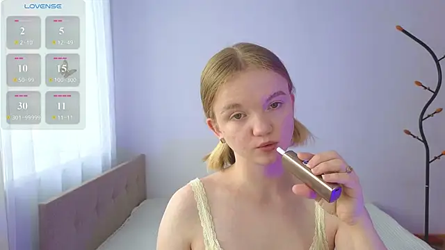 StellaBunny online show from 06/11/26, 04:32