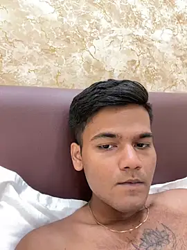 Dazzling dude online show from 04/21/26, 08:55