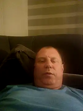 Snapshot of Demik71 chatting on 03/03/26, 11:43 Demik71 online show from 03/03/26, 11:43