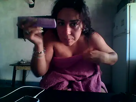 Snapshot of Micaela777 chatting on 02/27/26, 04:40 Micaela777 online show from 02/27/26, 04:40