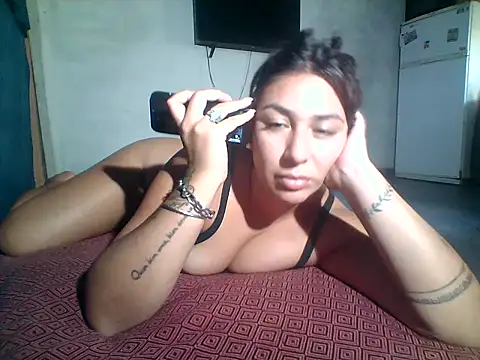 Micaela777 online show from 04/16/26, 04:52