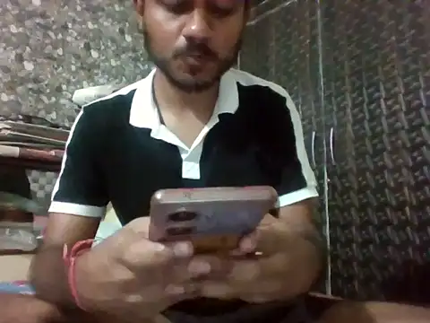 Abhitheplayboy24 online show from 04/21/26, 10:34