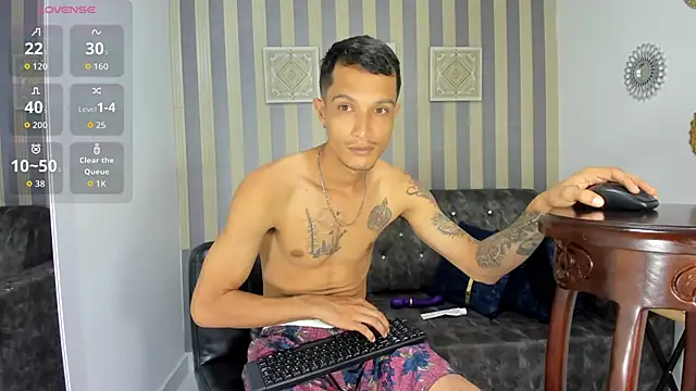 Snapshot of Max_and_anny chatting on 02/24/26, 12:03 Max and anny online show from 02/24/26, 12:03