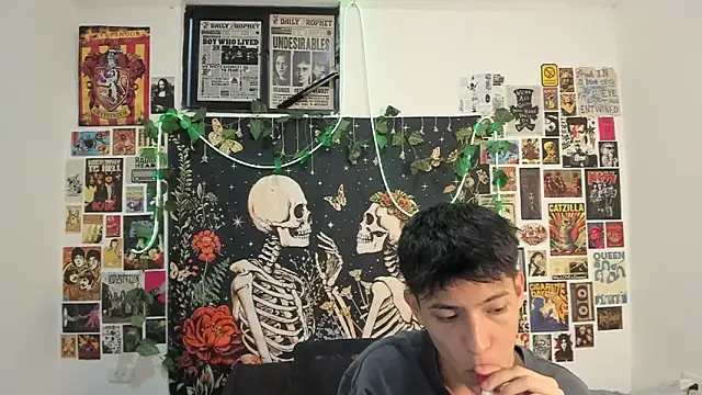 alextop  online show from 02/22/26, 10:52