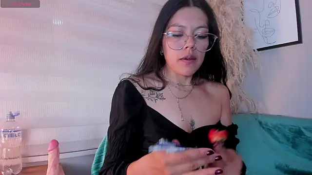 Lanadelrey 1 online show from 02/13/26, 02:46