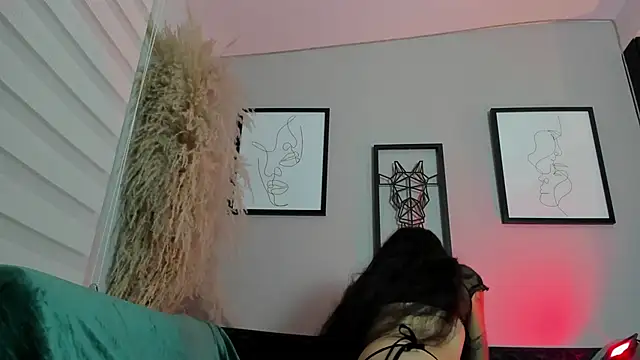 Lanadelrey 1 online show from 04/10/26, 11:04