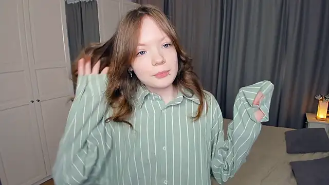 LavenderMitten online show from 02/22/26, 07:08