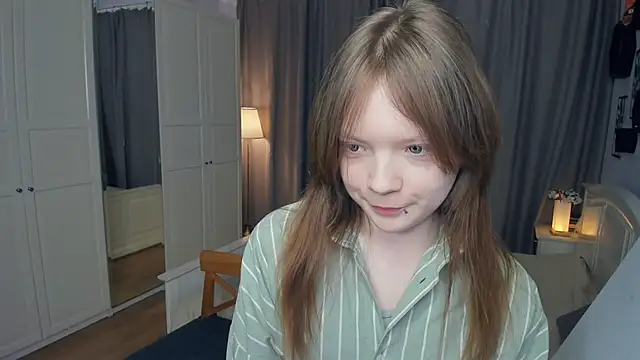 LavenderMitten online show from 03/20/26, 06:40