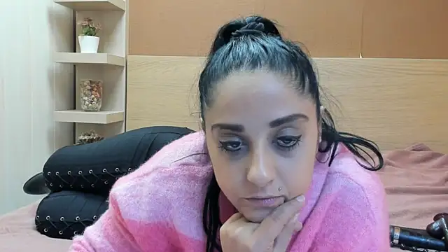 PinkyTwerkyX online show from 10/10/25, 04:00