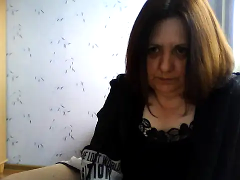 LockyCharm111 online show from 03/18/26, 02:53