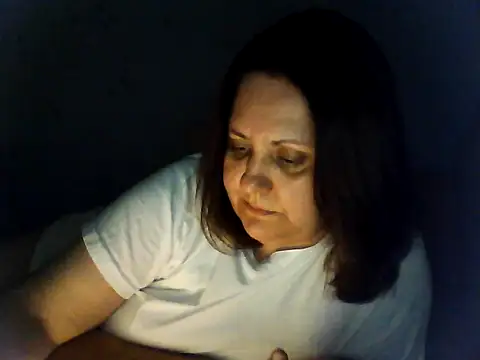 LockyCharm111 online show from 06/30/26, 06:42