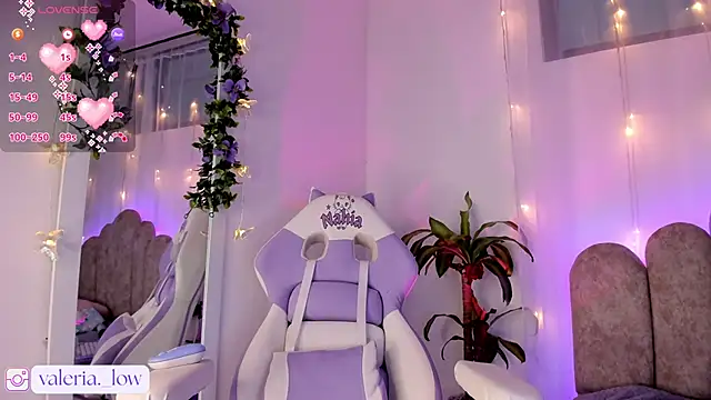 Nahialov online show from 02/13/26, 01:01