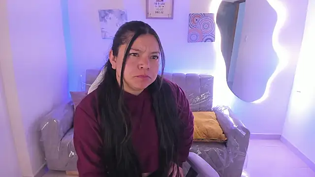 Snapshot of Afrodita_rouss chatting on 02/17/26, 08:26 Afrodita rouss online show from 02/17/26, 08:26