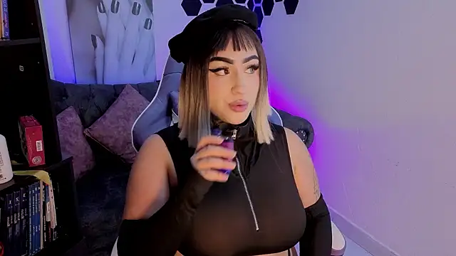 Snapshot of meowboo chatting on 02/11/26, 01:10 meowboo online show from 02/11/26, 01:10