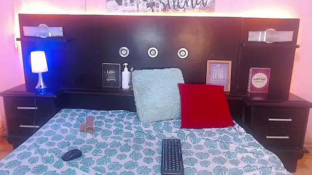 ShannySweett online show from 04/12/26, 11:10