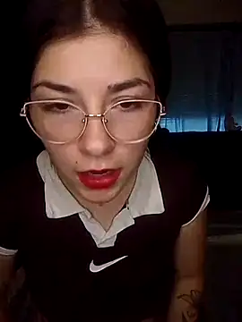 Snapshot of Luna33- chatting on 02/25/26, 10:08 Luna33- online show from 02/25/26, 10:08