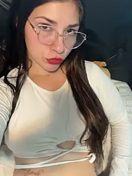 Luna33- online show from 04/21/26, 05:39