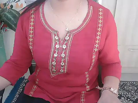  chitranshi online show from 03/26/26, 06:19