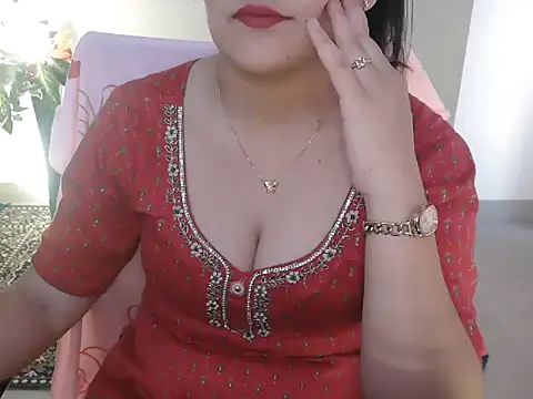  chitranshi online show from 04/17/26, 05:43