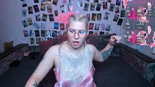 x Ulya1cutex online show from 03/21/26, 04:21