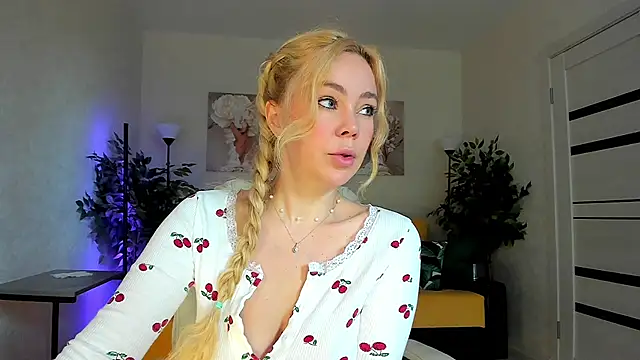 caty kiss online show from 06/11/26, 03:48