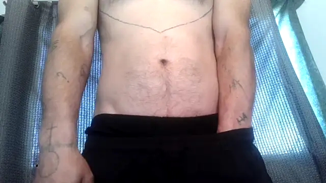 Snapshot of CharmedMoment62 chatting on 02/12/26, 04:02 CharmedMoment62 online show from 02/12/26, 04:02