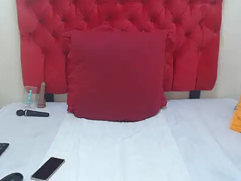 SpicyMatureLiz online show from 05/08/26, 05:35