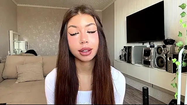 You Club Winx online show from 03/23/26, 07:12