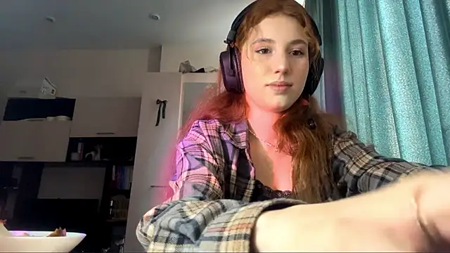 AliceCarrol online show from 02/21/26, 11:55