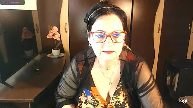 exiMIlf online show from 04/18/26, 11:36