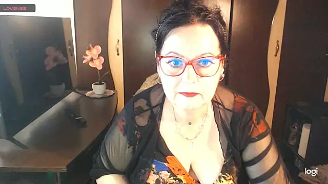 exiMIlf online show from 05/22/26, 12:44