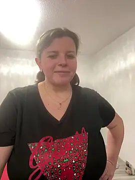 Laura-Loveyou online show from 02/20/26, 05:24