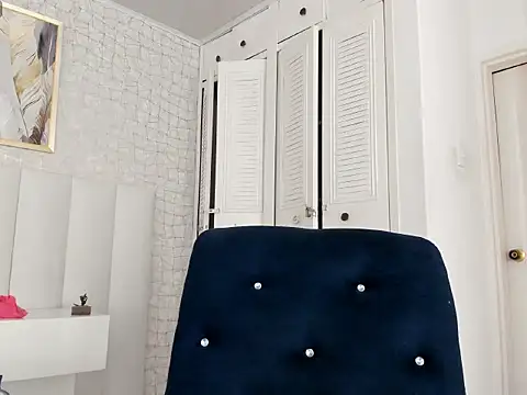 AngellHott  online show from 03/06/26, 10:39