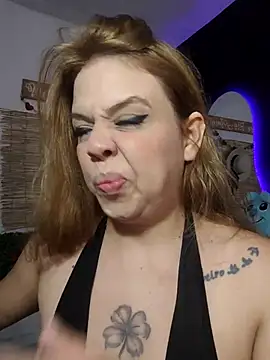 laila d online show from 04/17/26, 07:39