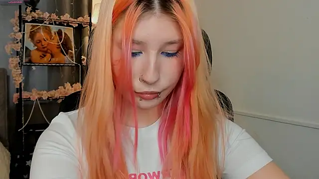 WarmAtEdges online show from 03/29/26, 02:39