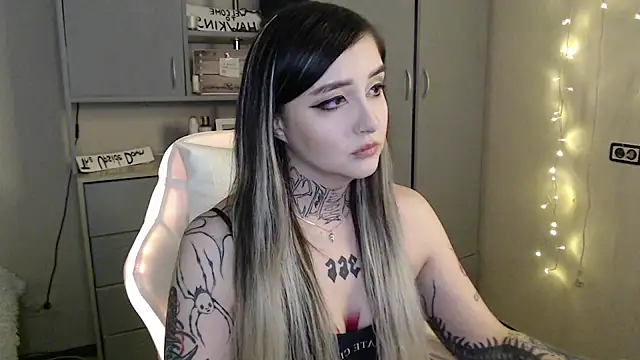 Rin Tozier online show from 03/16/26, 01:33