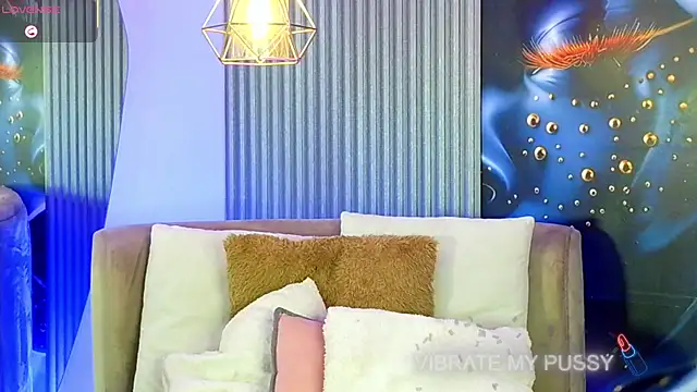 AURORA BLOOM CR online show from 04/13/26, 03:17