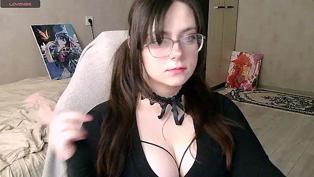 Snapshot of StayWithYuki chatting on 02/21/26, 07:20 StayWithYuki online show from 02/21/26, 07:20