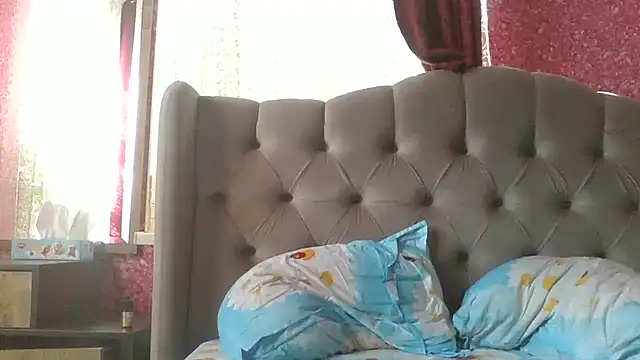 Shailadiess online show from 03/09/26, 07:01