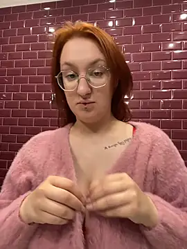 SpicyFox  online show from 07/16/26, 02:34