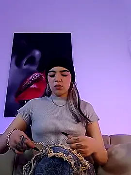 Meivis     online show from 04/01/26, 07:11