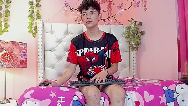 Snapshot of Philippsx chatting on 02/11/26, 09:31 Philippsx online show from 02/11/26, 09:31